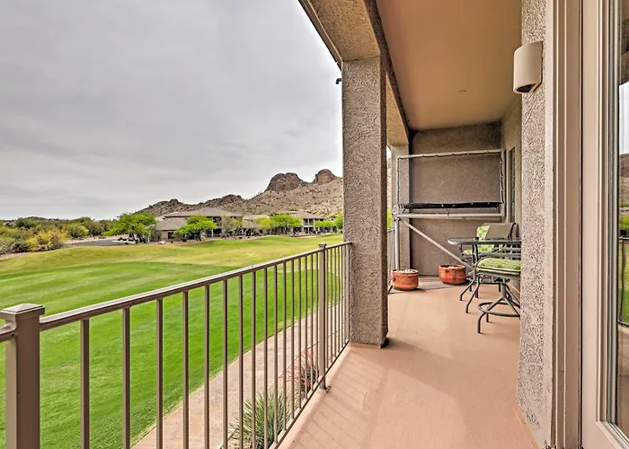 Golf Course View & Pool Access: Gem Casa vacanze