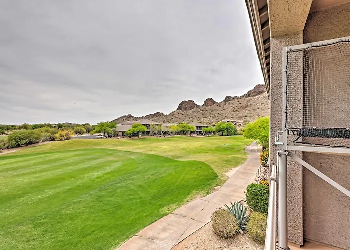 Golf Course View & Pool Access: Gem Casa vacanze